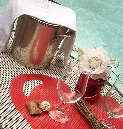 Lägenhet Un Petit Coin De Paradis *